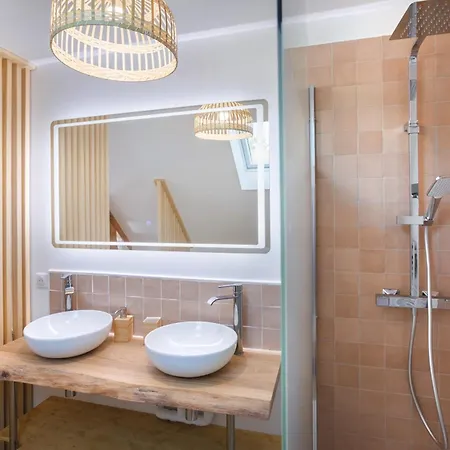 La Maxine, Vue Et Villa *