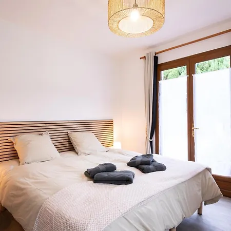 La Maxine, Vue Et Villa